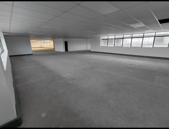1,765M² OFFICE TO LET IN RANDJESPARK
